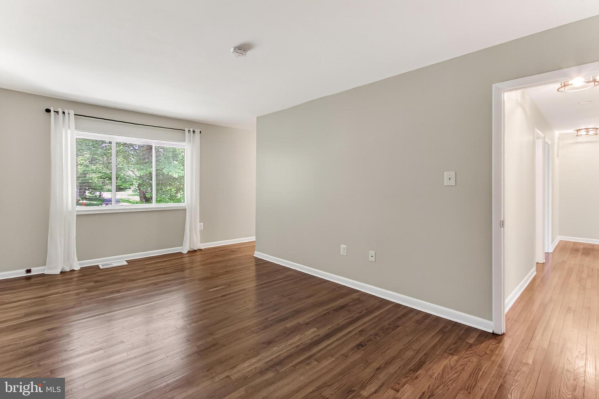 1498 Roundleaf Court Reston, VA 20190 - Photo 45 of 62 Owners Suite- Bedroom 4 of 4. Real Hardwood Floors