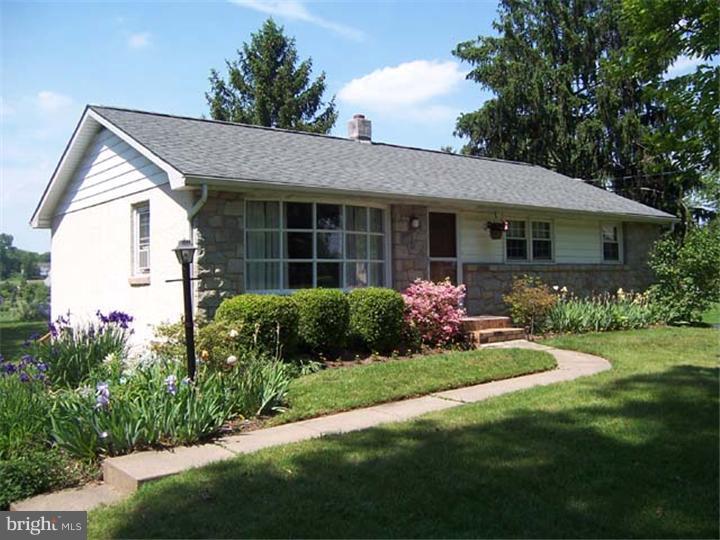 73 Buckwalter Road Pottstown, PA 19465 - Photo 1 of 21