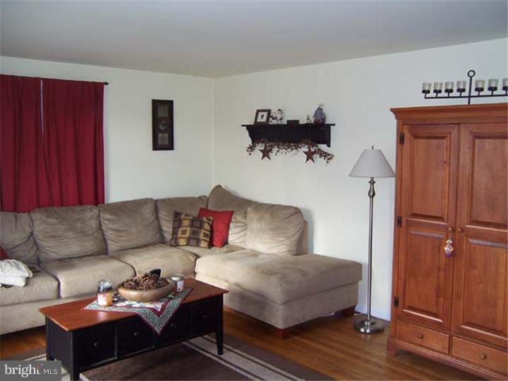 73 Buckwalter Road Pottstown, PA 19465 - Photo 2 of 21