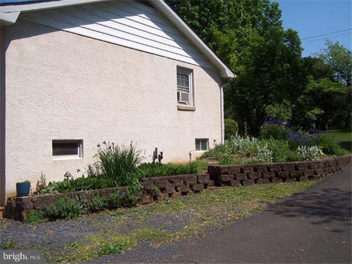 73 Buckwalter Road Pottstown, PA 19465 - Photo 18 of 21
