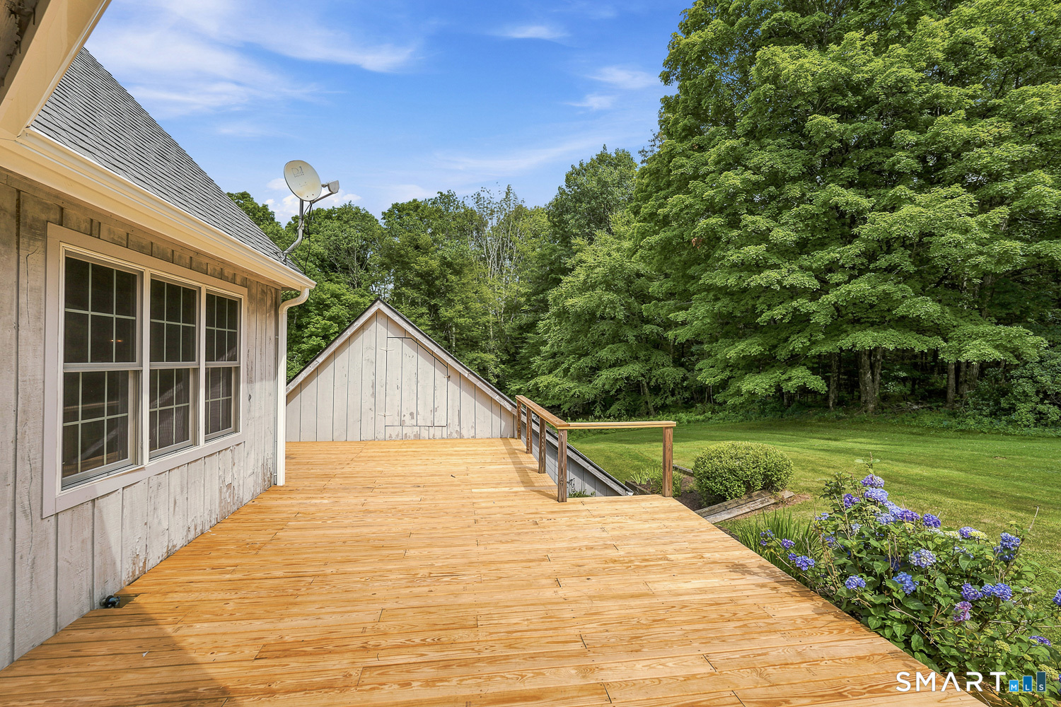 496 Center Road Woodstock, CT 06281 - Photo 14 of 40