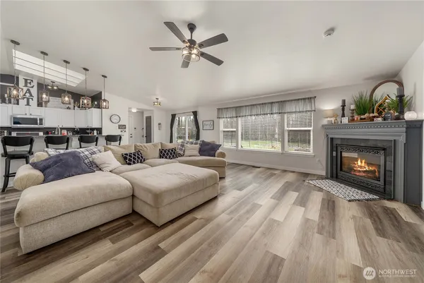 $799,000 | 30714 118th Avenue East, Graham, WA 98338