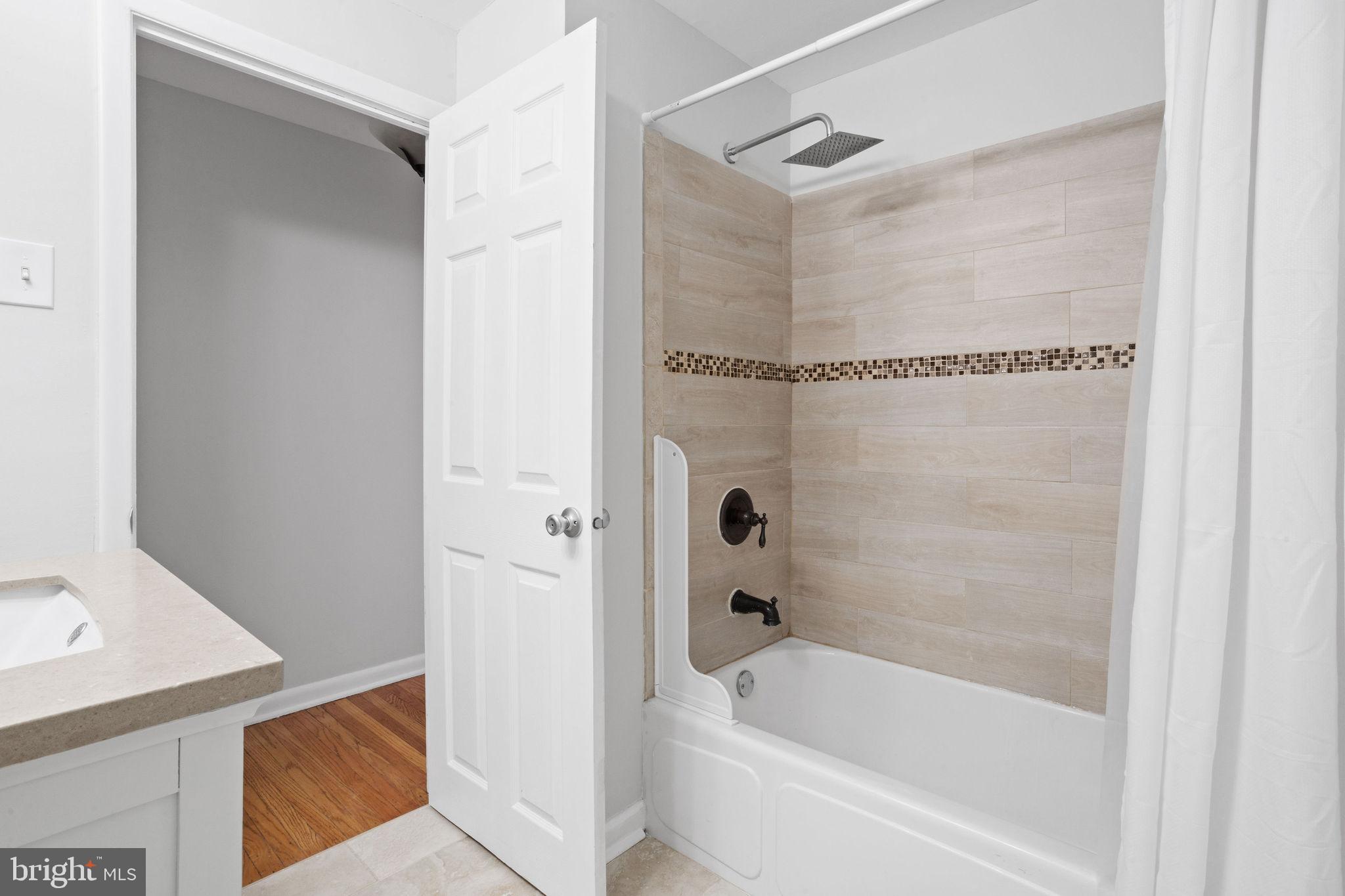 271 Fellowship Road Moorestown, NJ 08057 - Photo 15 of 39