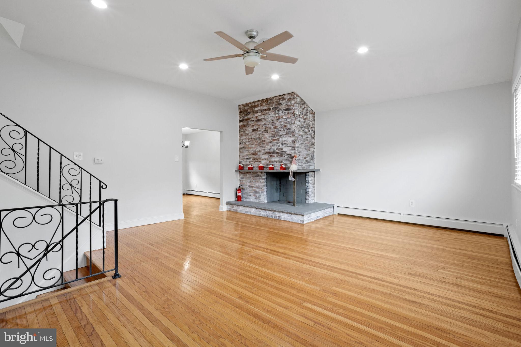 271 Fellowship Road Moorestown, NJ 08057 - Photo 4 of 39