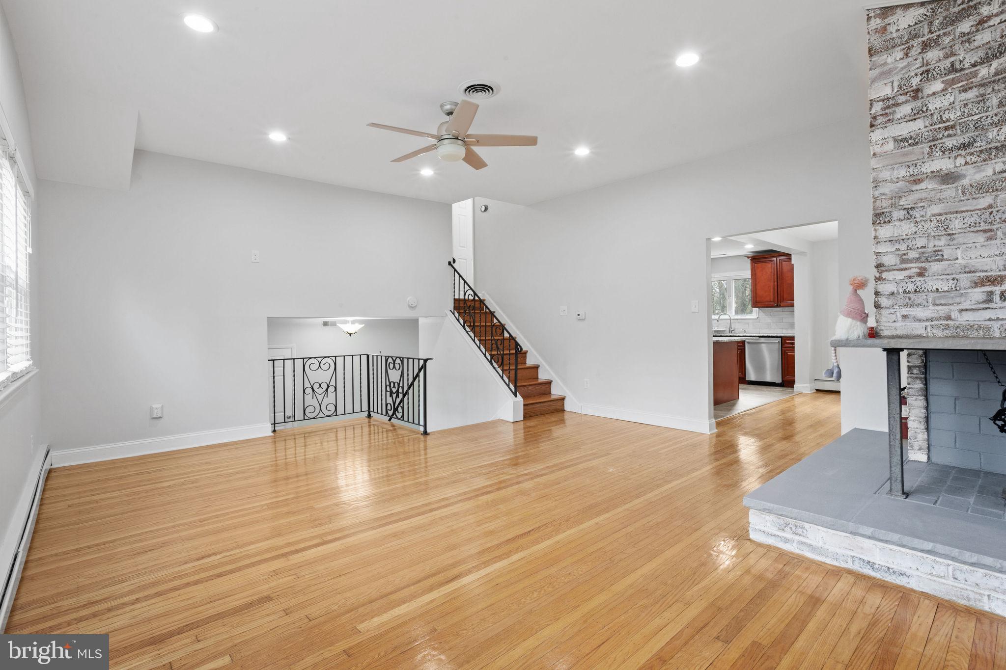 271 Fellowship Road Moorestown, NJ 08057 - Photo 5 of 39