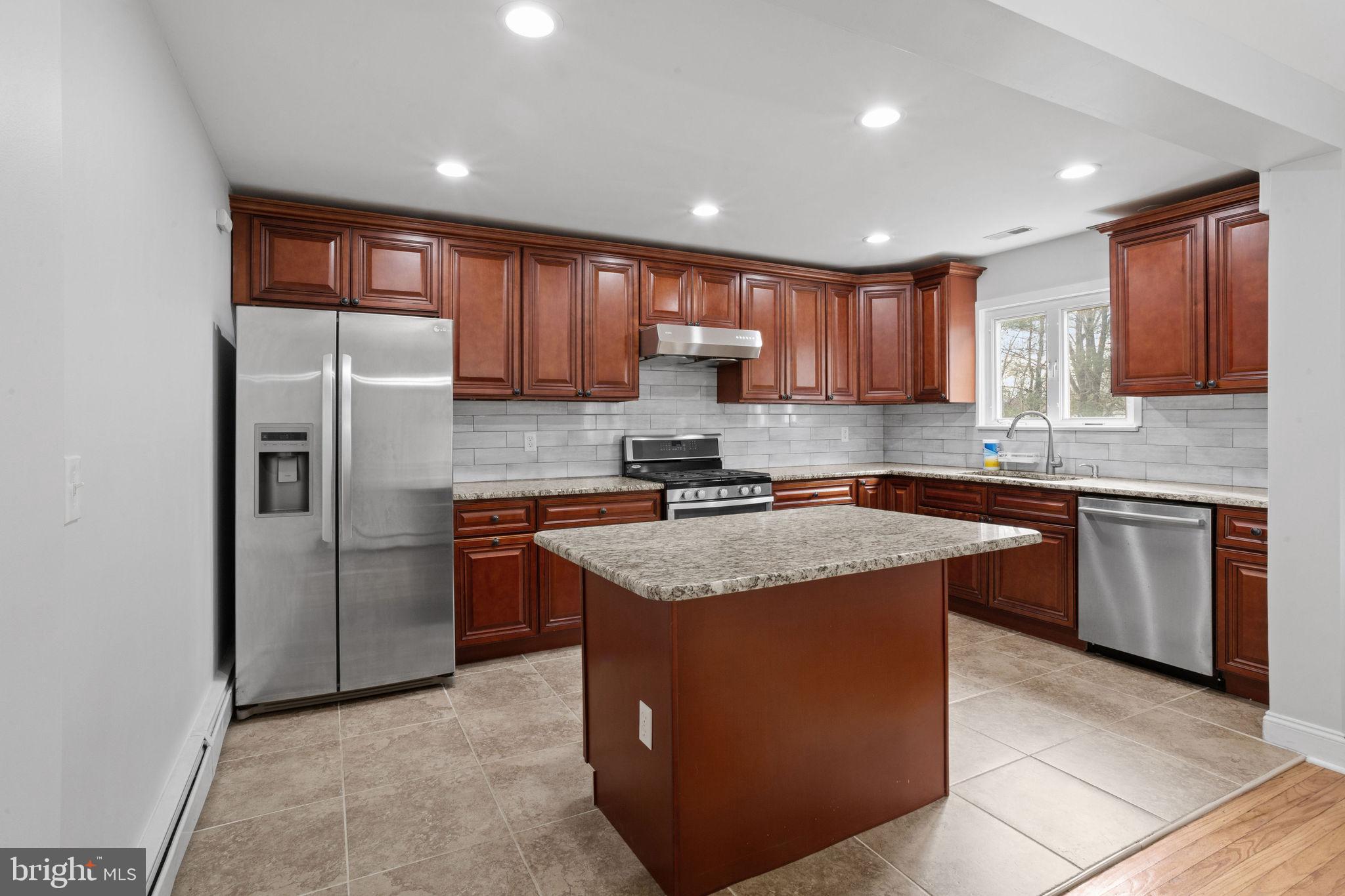 271 Fellowship Road Moorestown, NJ 08057 - Photo 8 of 39