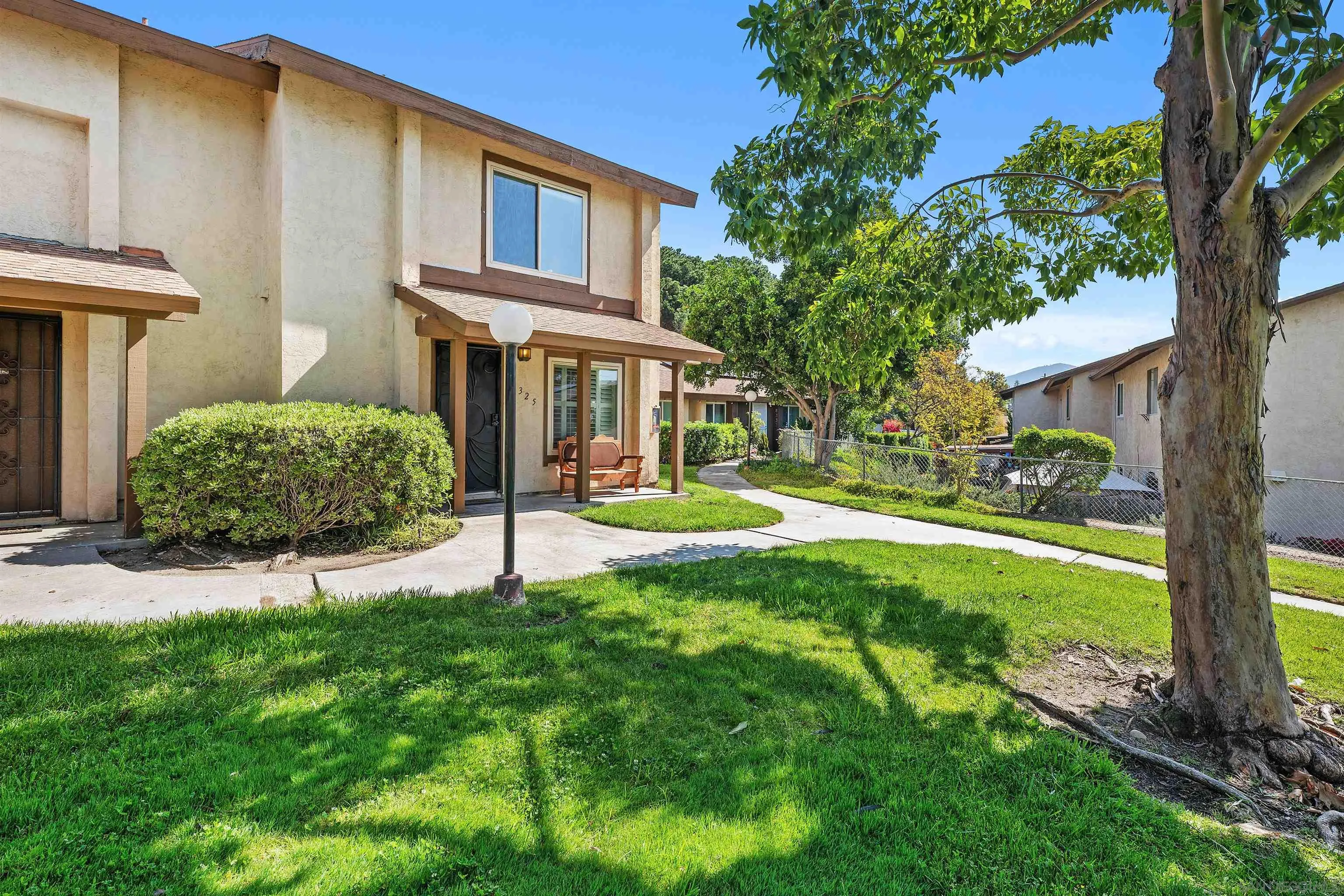 8325 Panorama Ridge Court Spring Valley, CA 91977 - Photo 3 of 39 Gallery Image 3