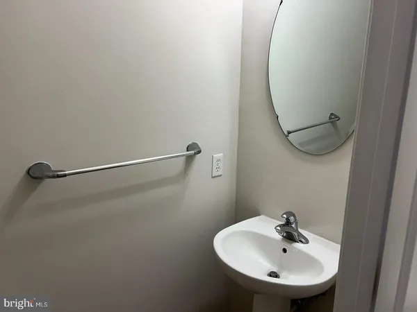 $2,800 | 19 Poppyseed Drive, Lumberton, NJ 08048