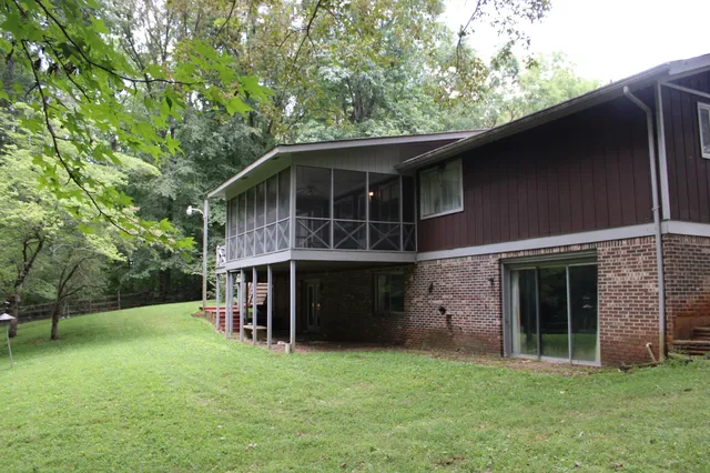 a living room filled with furniture