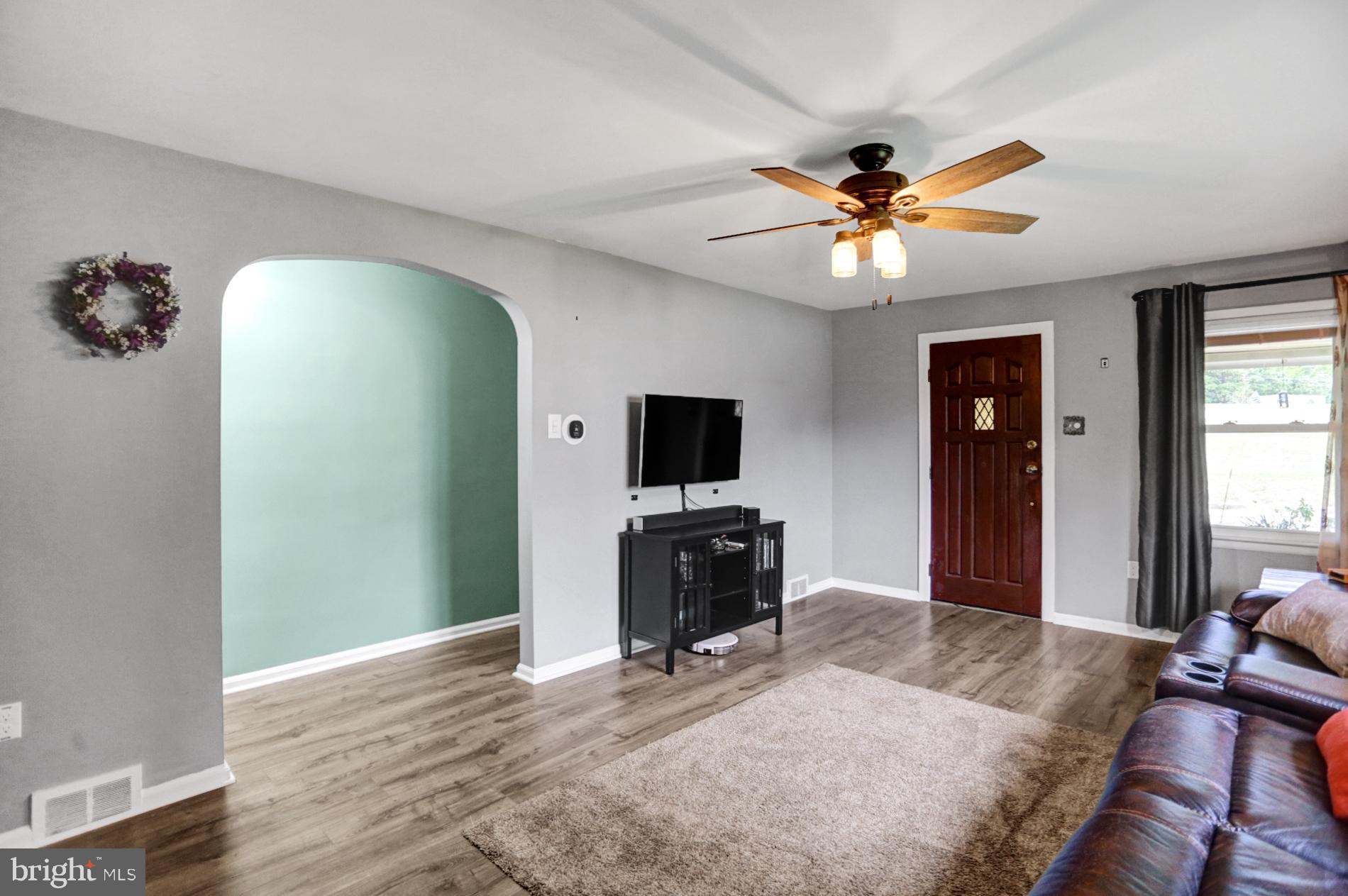 1324 Scott Street Reading, PA 19607 - Photo 11 of 42 Gallery Image 11