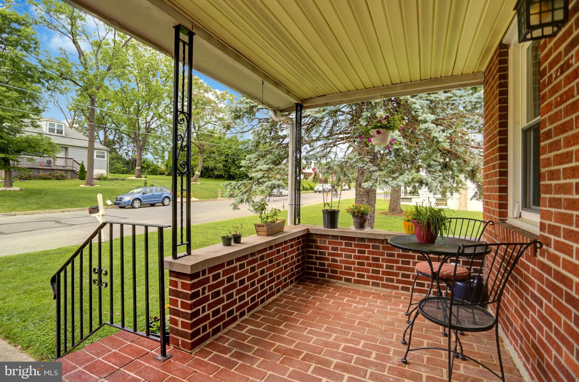 1324 Scott Street Reading, PA 19607 - Photo 3 of 42 Morning coffee is so relaxing here