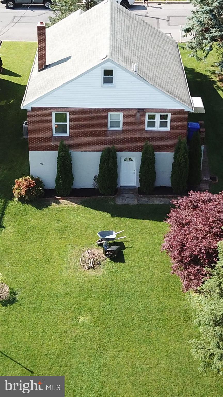 1324 Scott Street Reading, PA 19607 - Photo 42 of 42 Huge yard