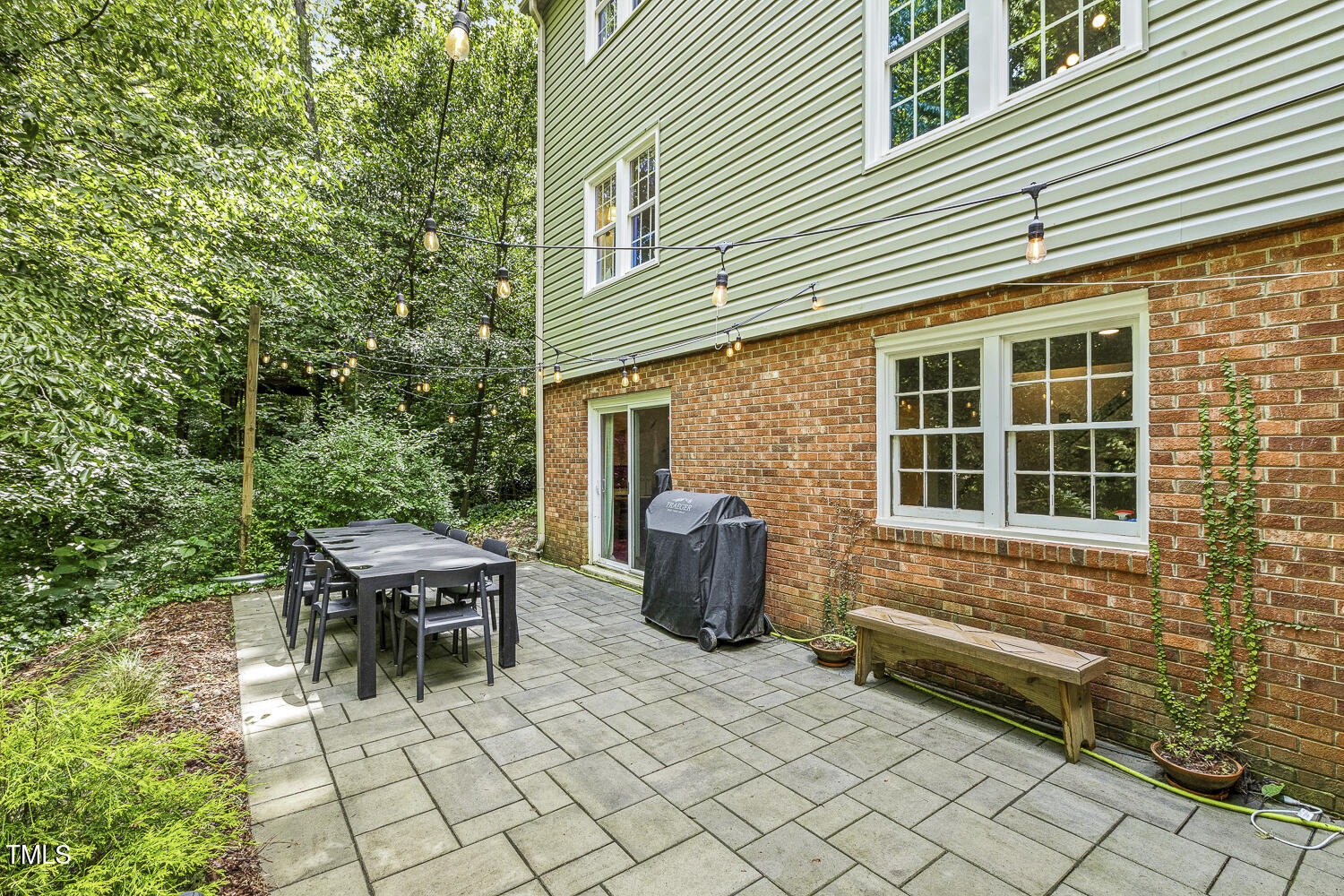 822 Northbrook Drive Raleigh, NC 27609 - Photo 69 of 79 085
