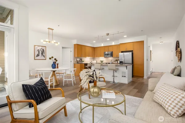 $795,000 | 180 Harbor Square Loop Northeast, Unit B 119, Bainbridge Island, WA 98110