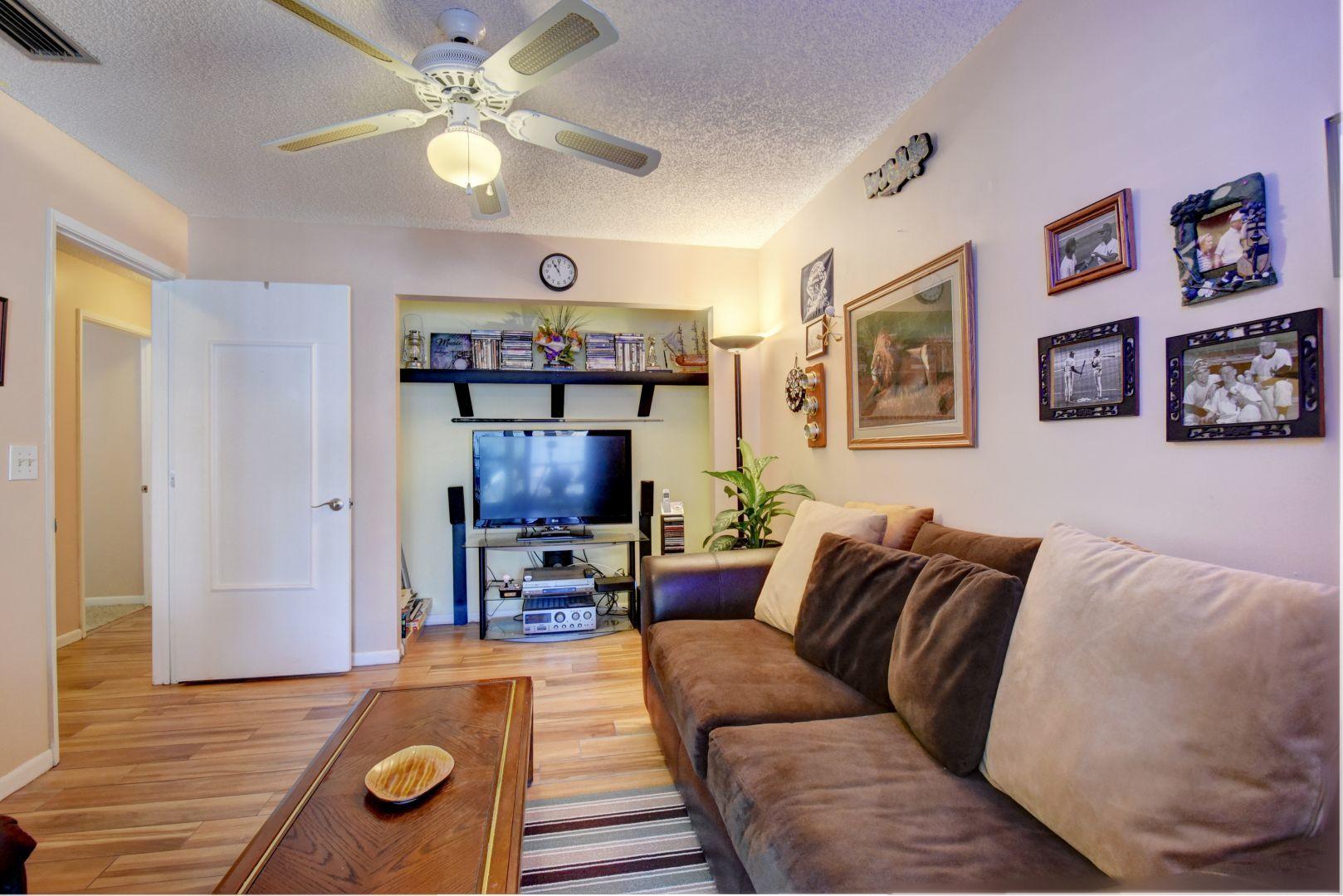 8585 Raintree Court Boca Raton, FL 33496 - Photo 19 of 30 19_virtuals1 (19)