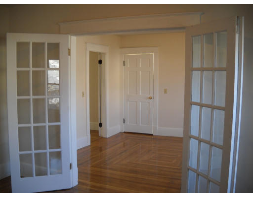 147 Parallel Street Springfield, MA 01104 - Photo 4 of 7 a view of front door