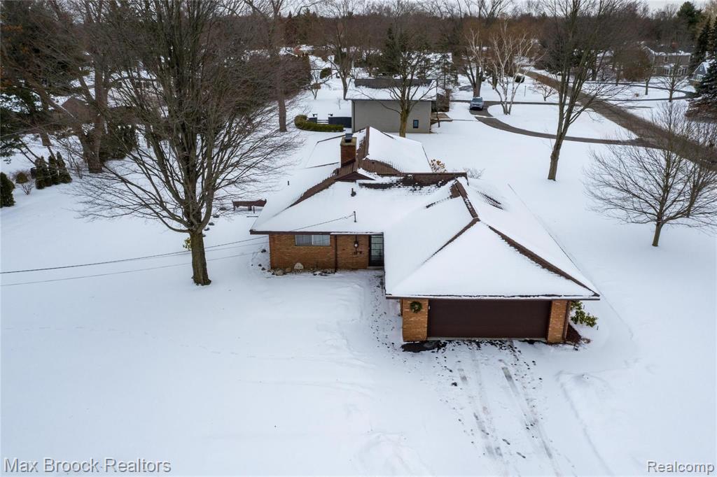 6865 Halyard Road Bloomfield Hills, MI 48301 - Photo 7 of 49