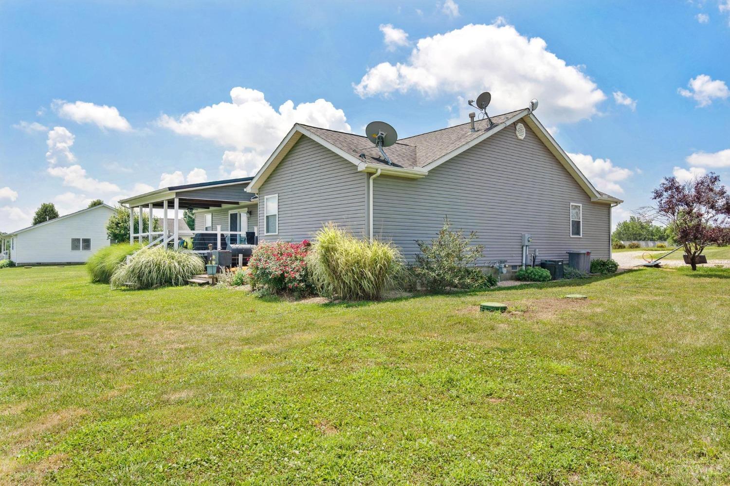 9221 Black Rabbit Road Leesburg, OH 45135 - Photo 7 of 42