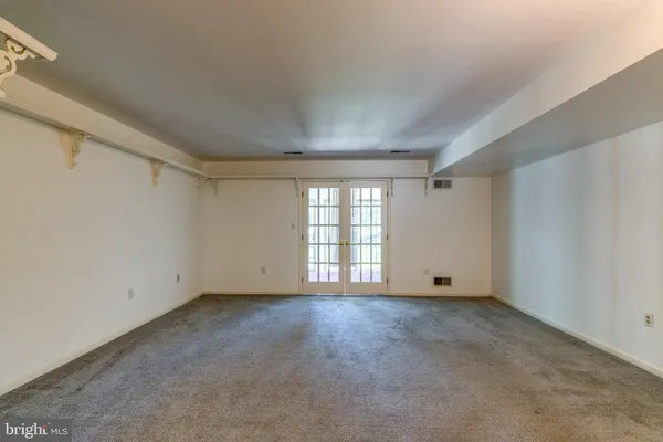 $279,900 | 4 Acorn Boulevard, Lancaster, PA 17602