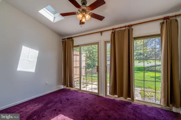 $279,900 | 4 Acorn Boulevard, Lancaster, PA 17602