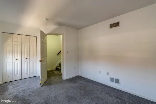$279,900 | 4 Acorn Boulevard, Lancaster, PA 17602