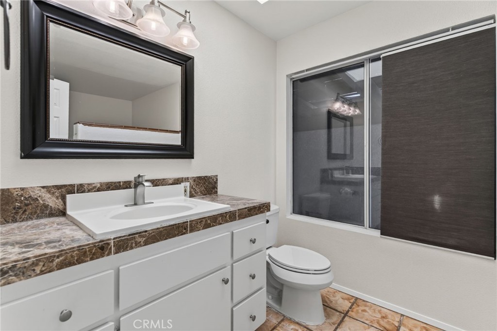 11610 Cornell Avenue Riverside, CA 92507 - Photo 45 of 89 Master bath