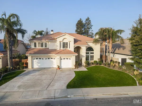 $725,000 | Undisclosed Address, Bakersfield, CA 93311