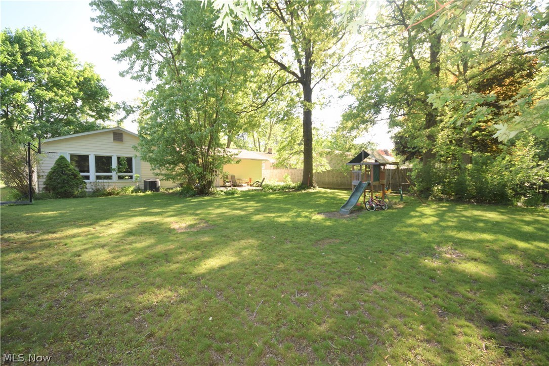 166 Pinehurst Road Munroe Falls, OH 44262 - Photo 17 of 18 Gallery Image 17