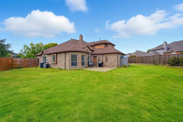 $3,100 | 607 Hilltop Drive, Murphy, TX 75094