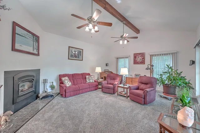 $850,000 | 184 Burbank, Cross, SC 29436