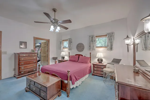 $850,000 | 184 Burbank, Cross, SC 29436