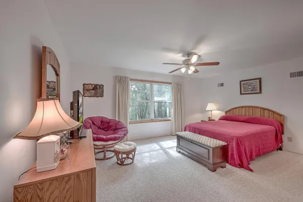 $850,000 | 184 Burbank, Cross, SC 29436