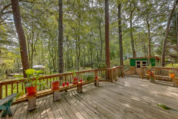 $850,000 | 184 Burbank, Cross, SC 29436