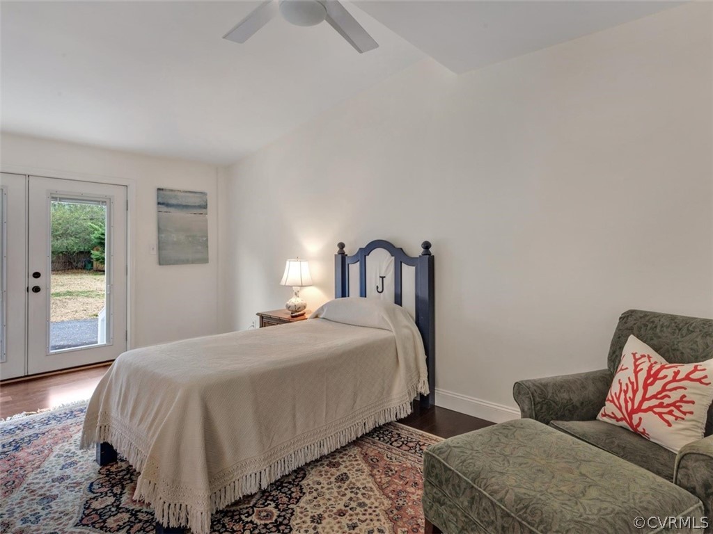 3802 Tomacee Road Richmond, VA 23221 - Photo 28 of 45 Gallery Image 28