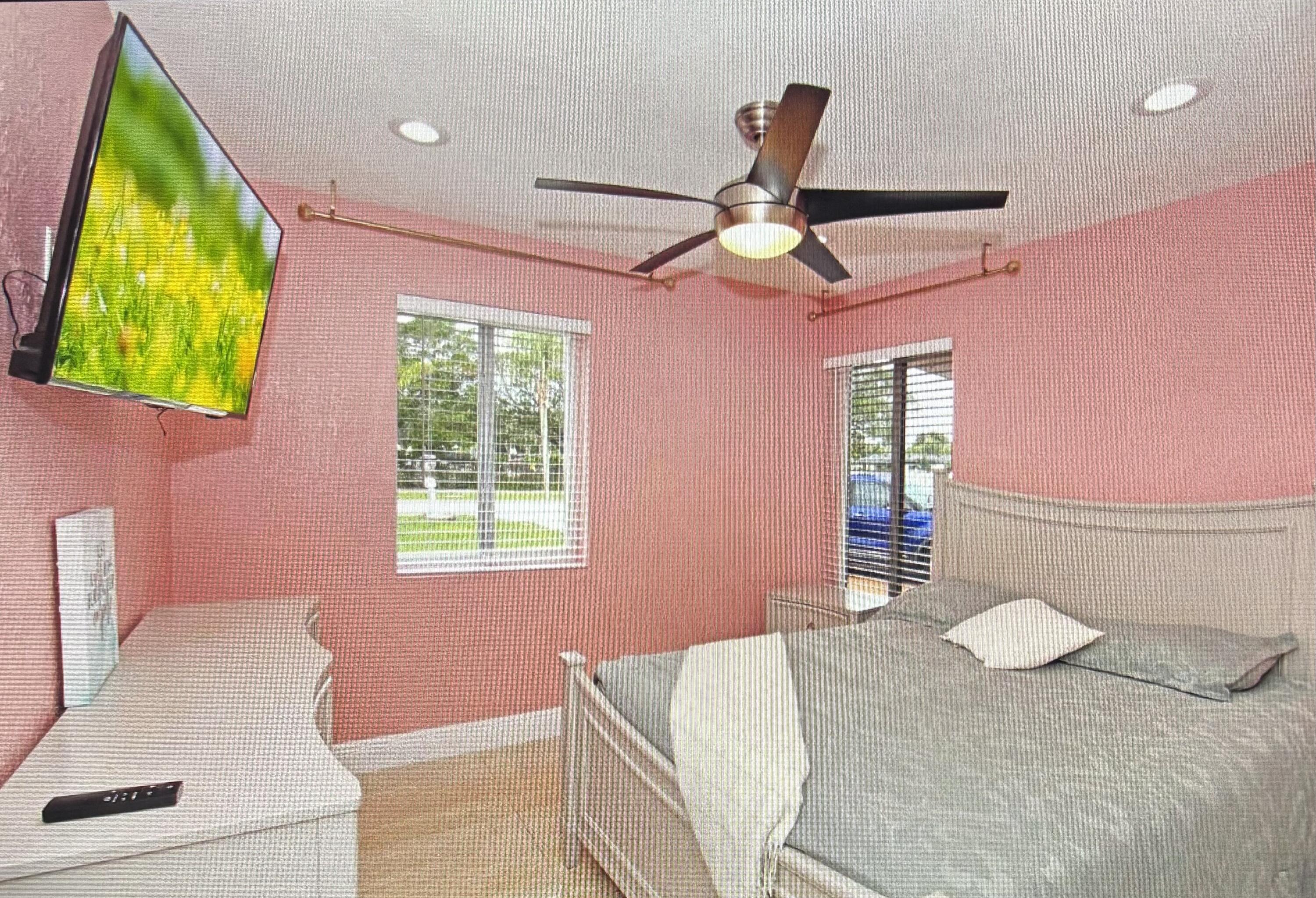 124 Davis Road Palm Springs, FL 33461 - Photo 25 of 29 IMG_8150