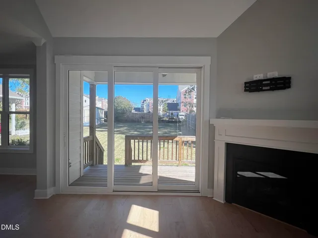 a view of empty room with front door