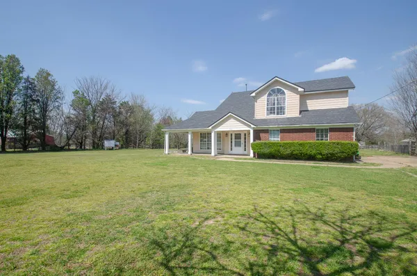 $315,000 | 2610 Brighton-Clopton Road, Brighton, TN 38011