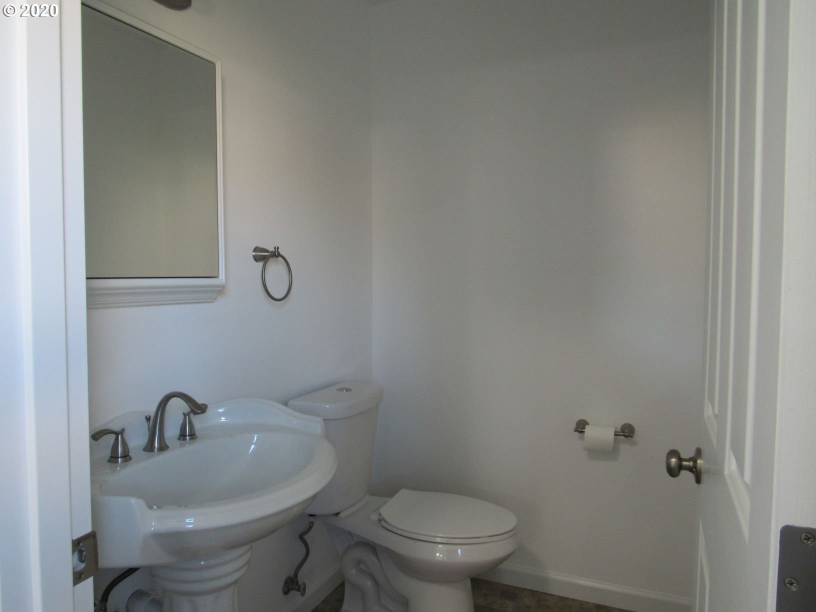 985 Ridgepoint Street Northeast Keizer, OR 97303 - Photo 9 of 20 Gallery Image 9