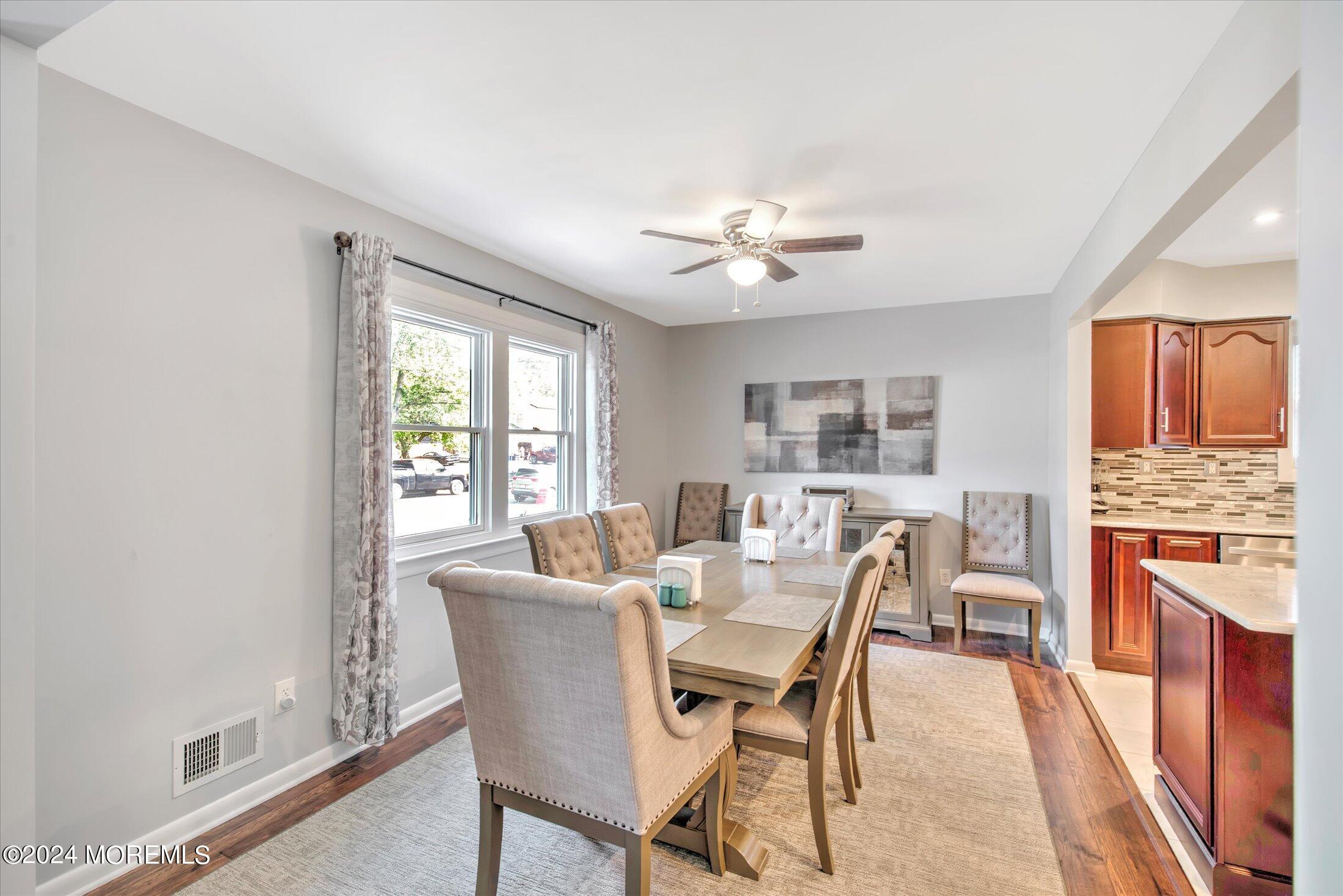 20 Pepperridge Road Howell, NJ 07731 - Photo 5 of 50 15-DINING ROOM