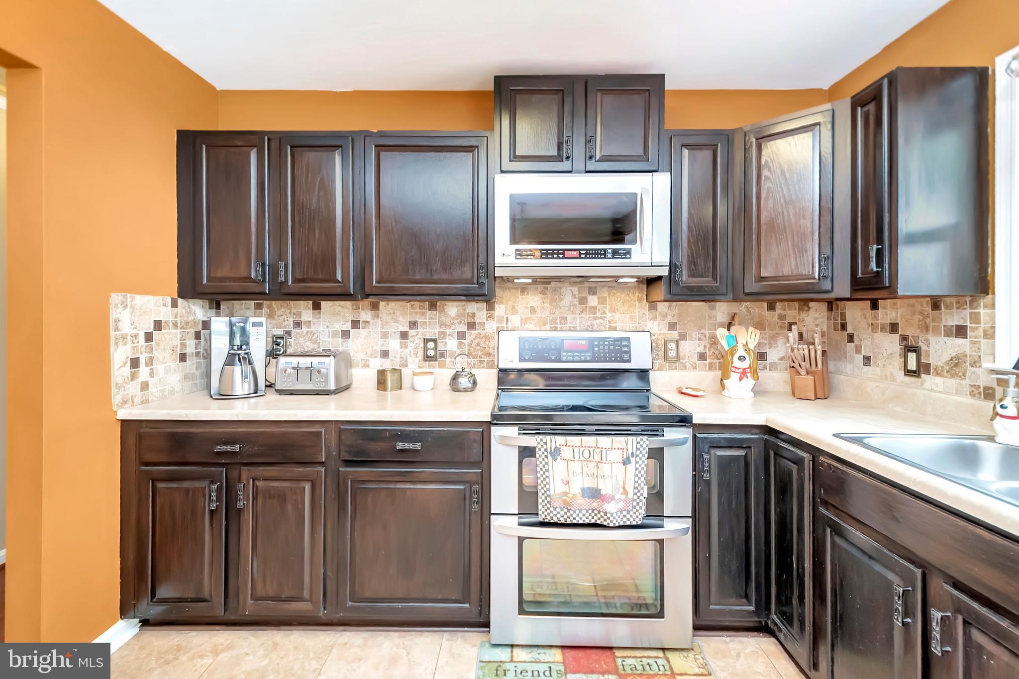 11507 Timberwood Road Locust Grove, VA 22508 - Photo 10 of 29 Gallery Image 10
