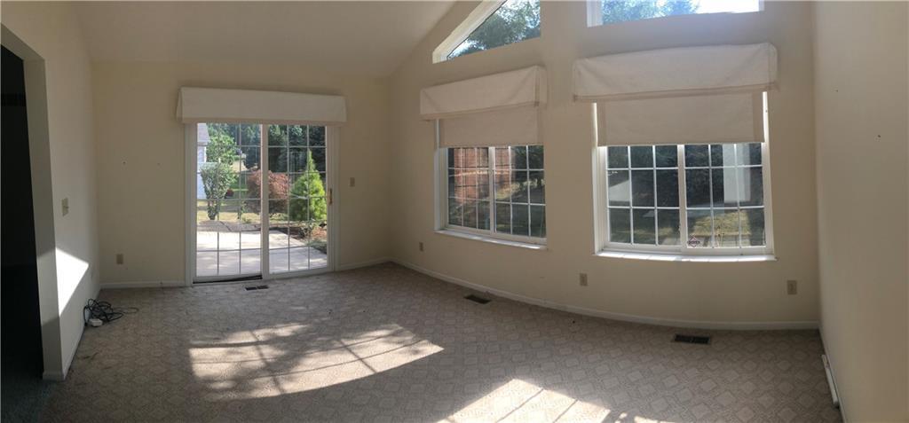 1853 Golfview Drive, Unit 1853 Springfield, OH 45503 - Photo 14 of 27