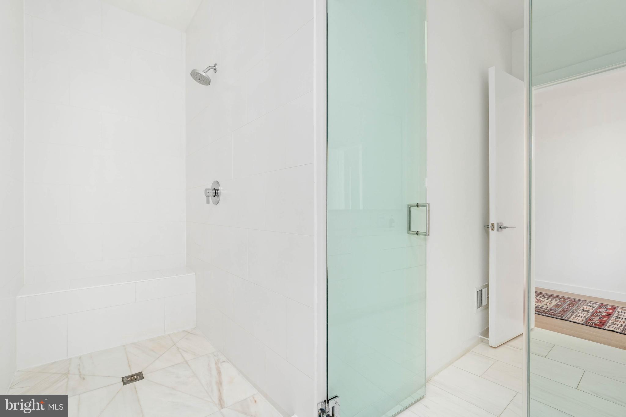 625 5th Street Northeast, Unit 2 Washington, DC 20002 - Photo 17 of 27 Primary Bath