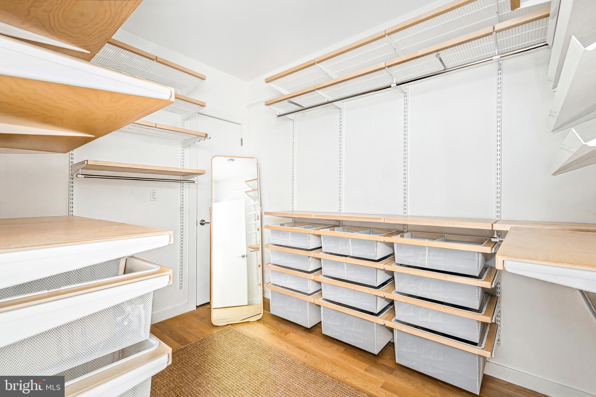 625 5th Street Northeast, Unit 2 Washington, DC 20002 - Photo 18 of 27 Dressing room / Den