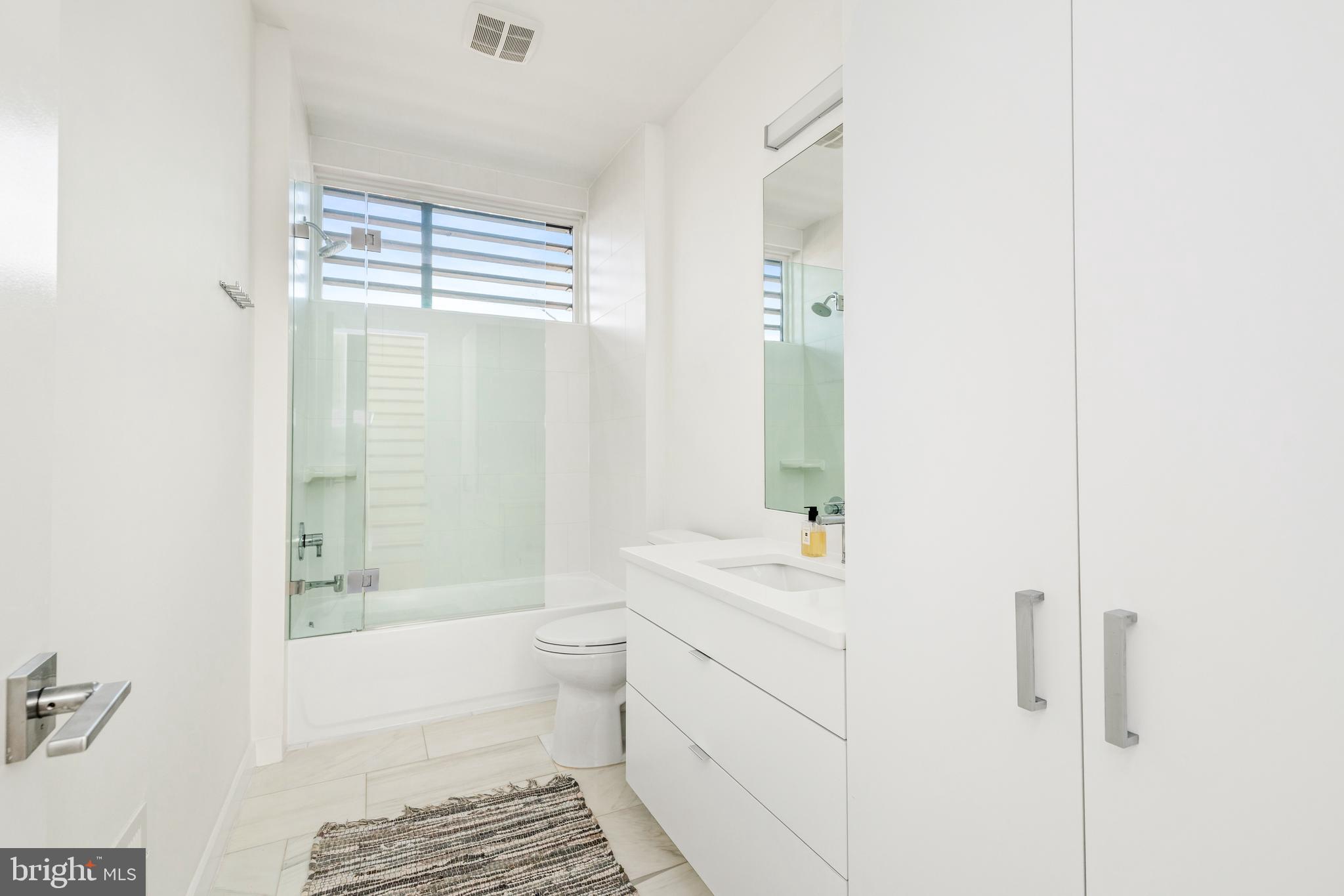 625 5th Street Northeast, Unit 2 Washington, DC 20002 - Photo 20 of 27 Hall Bathroom