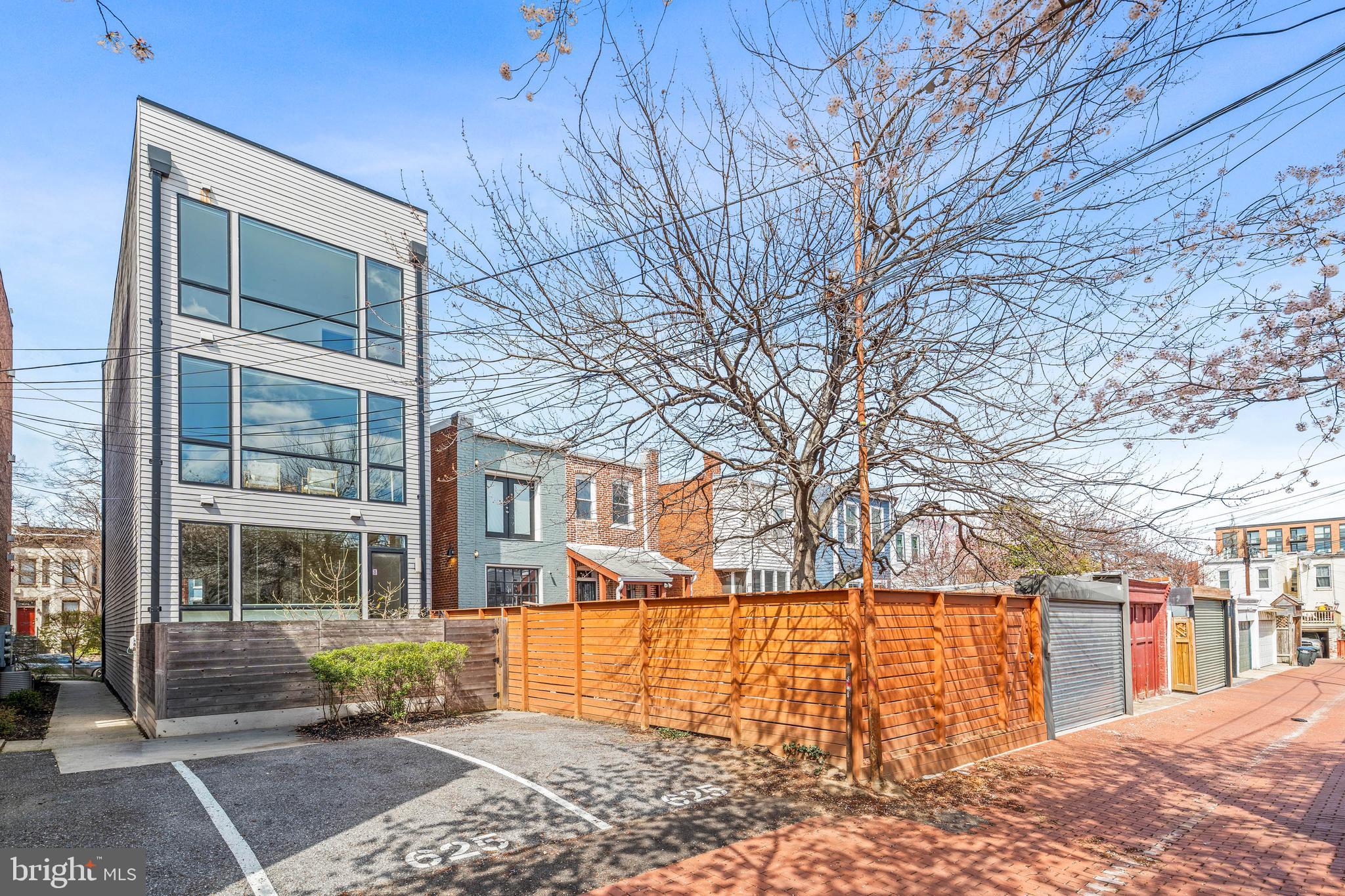 625 5th Street Northeast, Unit 2 Washington, DC 20002 - Photo 27 of 27 One parking space
