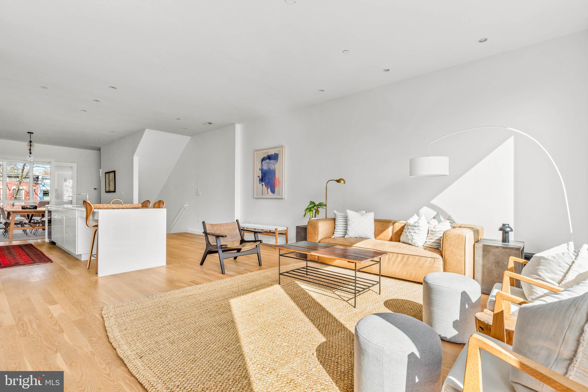 625 5th Street Northeast, Unit 2 Washington, DC 20002 - Photo 3 of 27 Living Room
