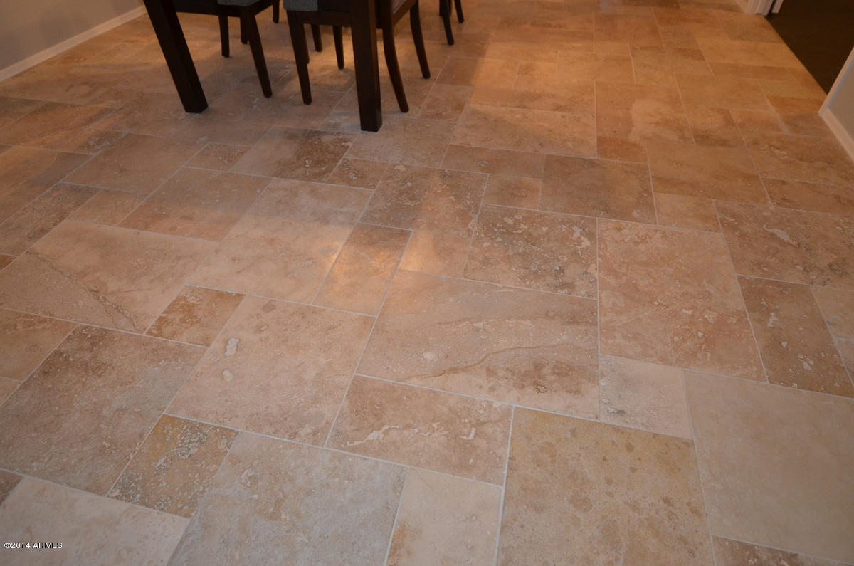 4725 East Jaeger Road Phoenix, AZ 85050 - Photo 19 of 23 Travertine Versailles Pattern Flooring