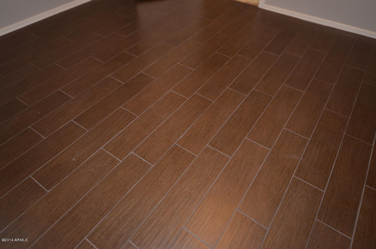 4725 East Jaeger Road Phoenix, AZ 85050 - Photo 20 of 23 Porcelain Wood Tile