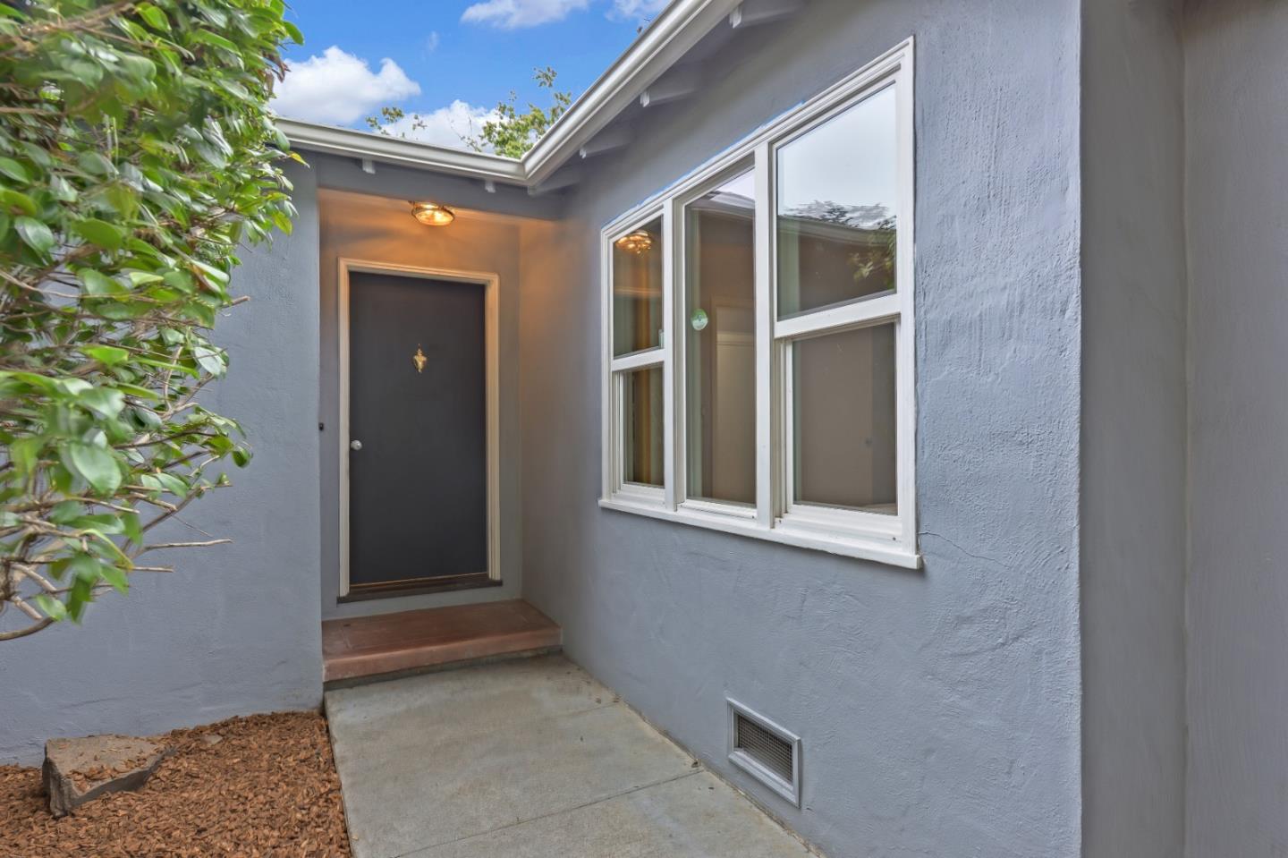 1918 Middlefield Road Palo Alto, CA 94301 - Photo 2 of 39