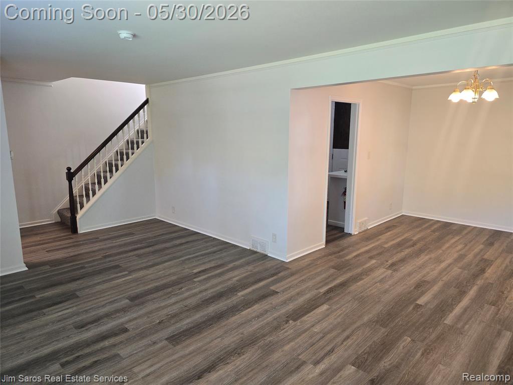 1705 Bournemouth Road Grosse Pointe, MI 48236 - Photo 4 of 20